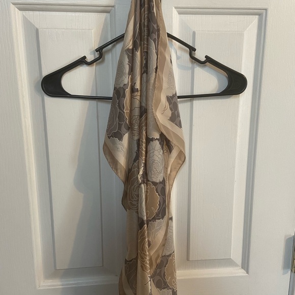 Coach Beige, Tan and Gray Square Scarf, With Roses and Kissing C’s. - Picture 3 of 5